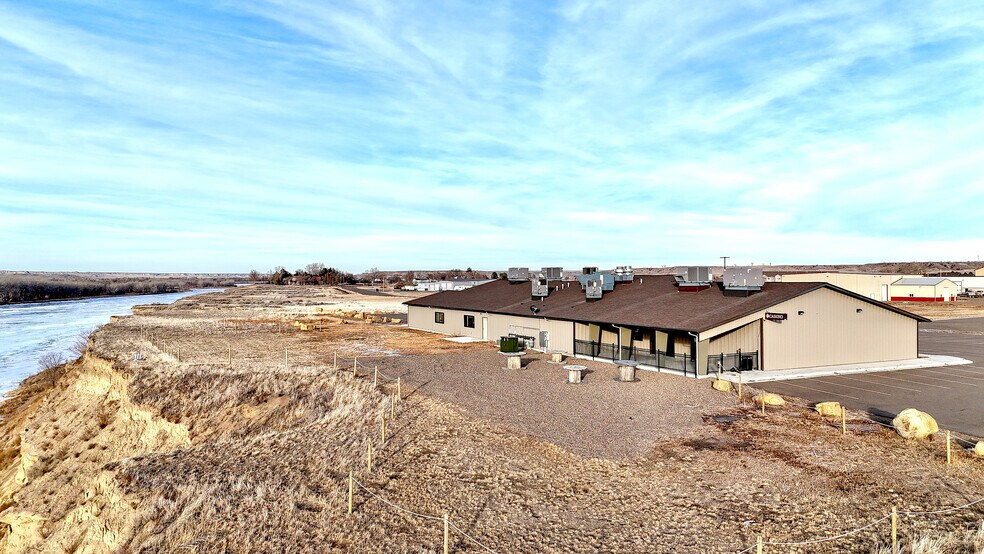 More Photos Of 2001 Yellowstone River Dr, Glendive Restaurant For Sale