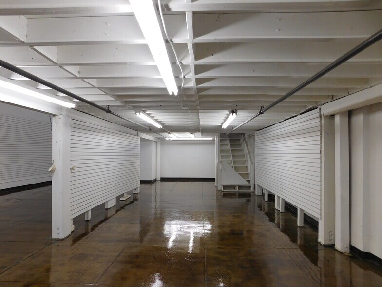 More Photos Of 1424 S Main St, Los Angeles Warehouse For Sale