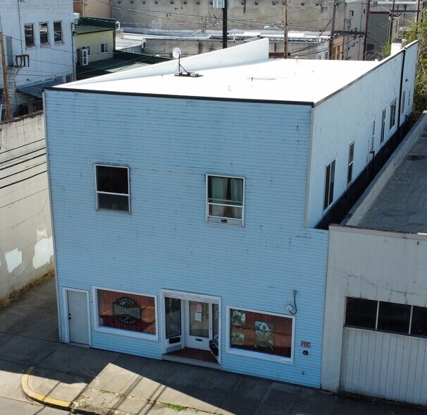 Primary Photo Of 54 W Sherman St, Lebanon Storefront For Sale