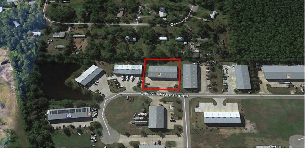More Photos Of 105 E Davis Industrial Dr, Saint Augustine Warehouse For Lease
