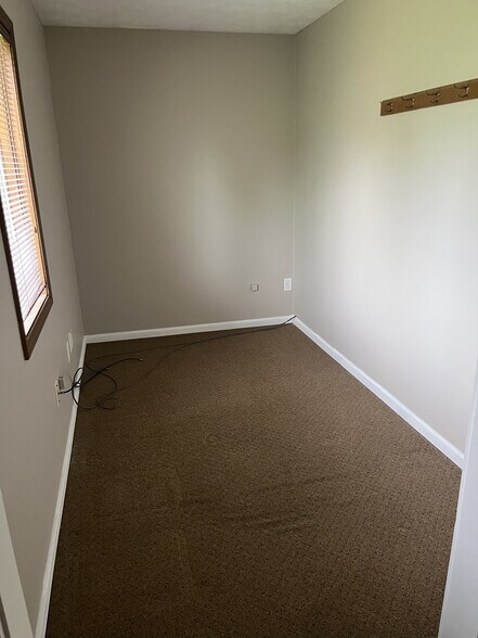 More Photos Of 5850 S County Road 25A, Tipp City Office For Lease