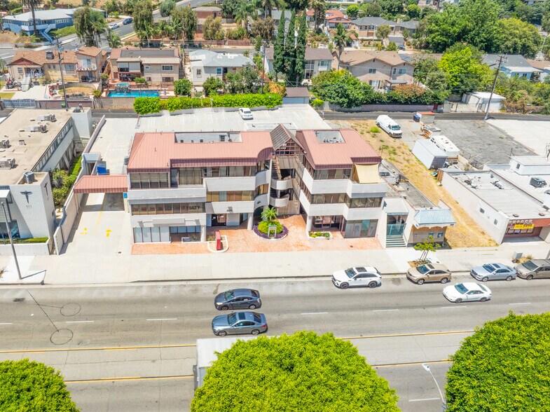 More Photos Of 809 S Atlantic Blvd, Monterey Park Office For Sale
