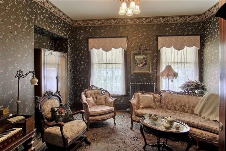 More Photos Of 230 Wellington St, Traverse City Hospitality For Sale