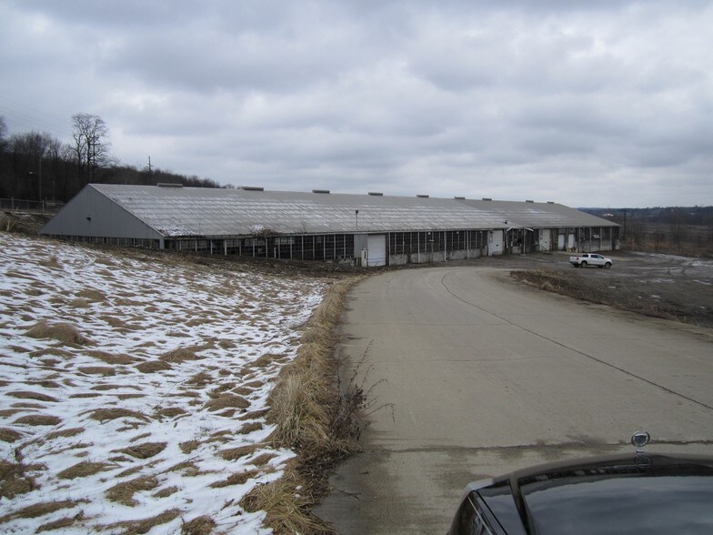 More Photos Of 2415 Wilson Ave, Campbell Industrial For Sale