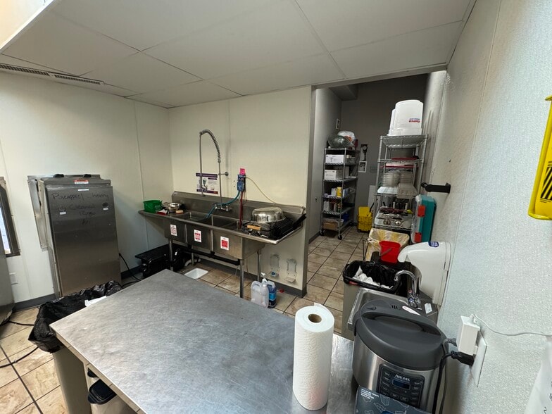 More Photos Of 1330 E 200 S, Salt Lake City Storefront For Lease