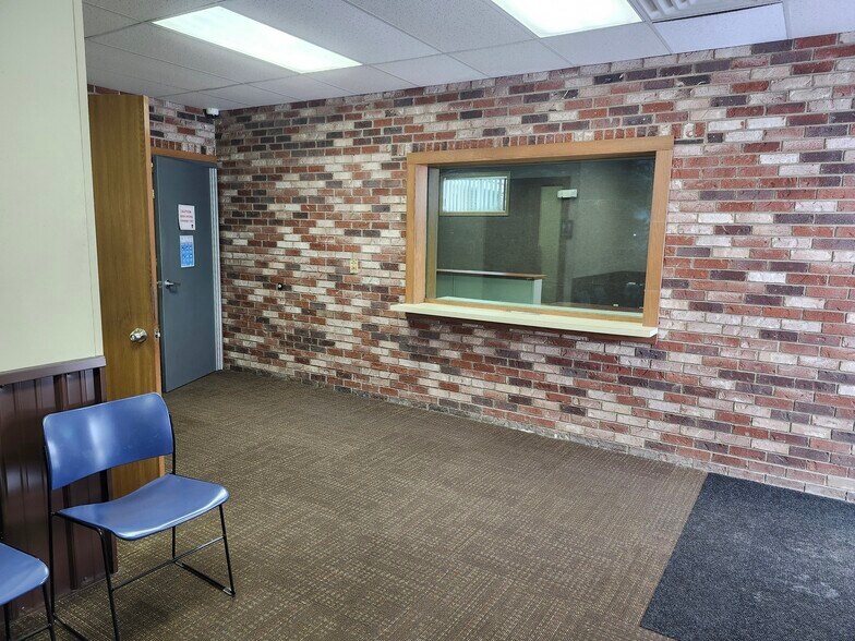 More Photos Of 826 Franklin Rd, Mercer Medical For Lease