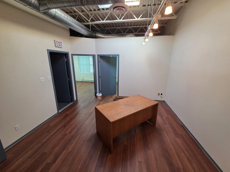 More Photos Of 8208 Swenson Way, Delta Warehouse For Sale