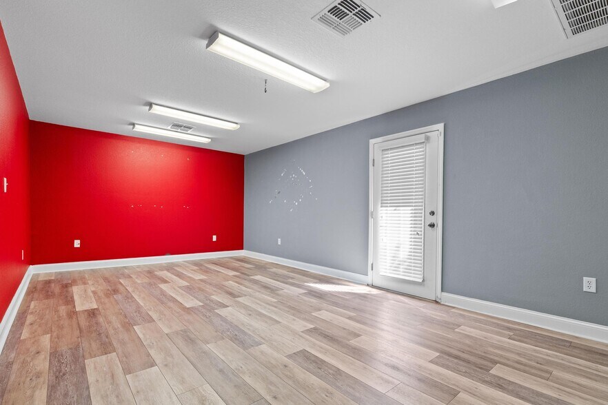 More Photos Of 1200 S Pinellas Ave, Tarpon Springs Medical For Lease
