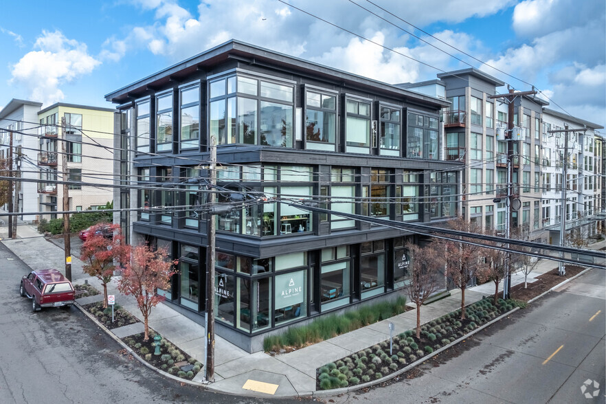 Primary Photo Of 3800 Woodland Park Ave N, Seattle Office Residential For Lease