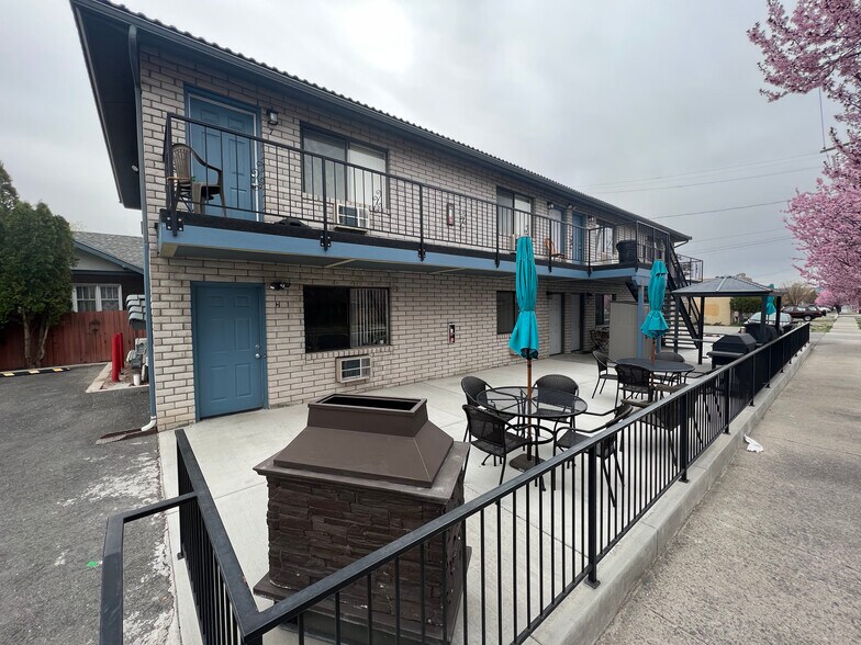 More Photos Of 306 E Taylor St, Reno Apartments For Sale