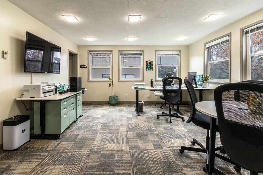 More Photos Of 877-879 Bryant St, San Francisco Office For Sale