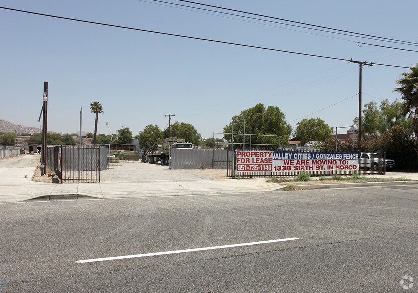 Primary Photo Of 2259 Hamner Ave, Norco Contractor Storage Yard For Lease