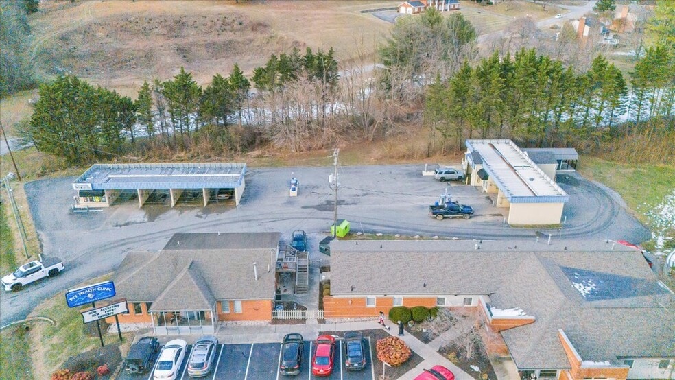 More Photos Of 870 Roanoke Rd, Daleville Carwash For Sale
