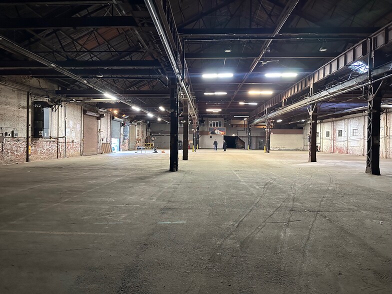 More Photos Of 29 53rd St, Brooklyn Warehouse For Lease