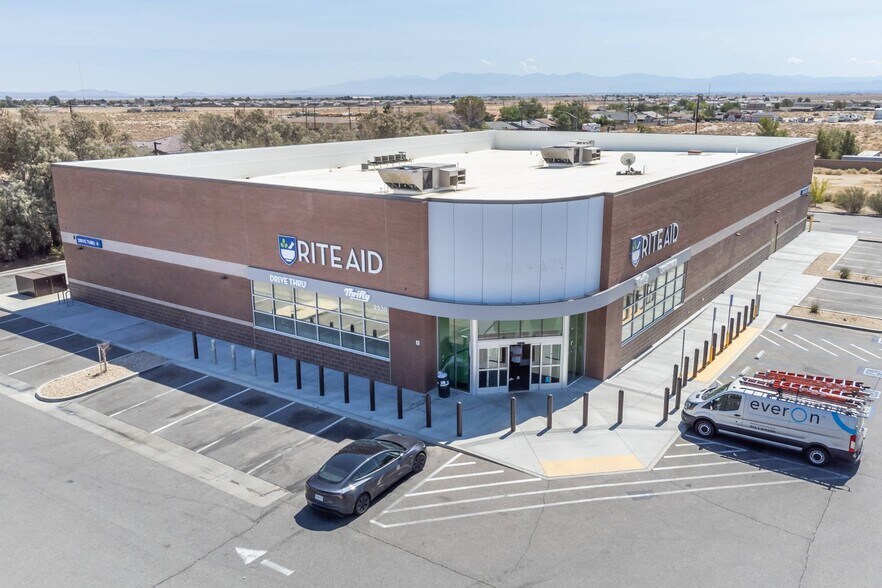 More Photos Of 2938 W Rosamond Blvd, Rosamond Drugstore For Sale
