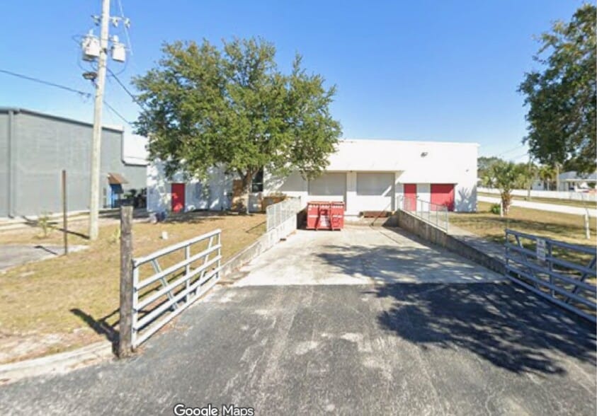 Primary Photo Of 10810 US Highway 19 N, Pinellas Park Showroom For Sale