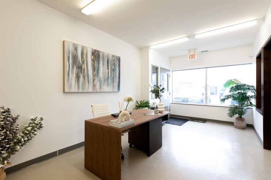 More Photos Of 380 Mackenzie Blvd, Fort McMurray Warehouse For Lease