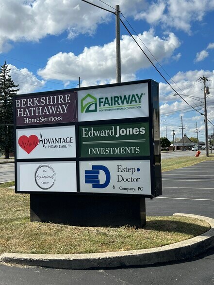 More Photos Of 1320 E 53rd St, Anderson Office For Lease