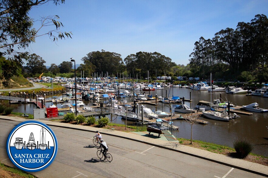 More Photos Of 440 Frederick St, Santa Cruz Unknown For Lease