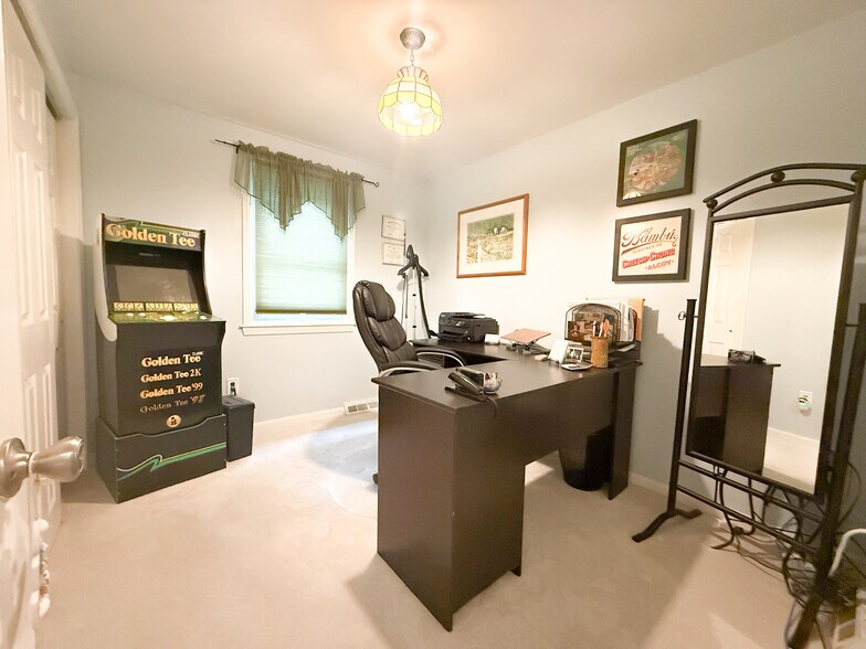 More Photos Of Bay Road, North Easton Specialty For Sale