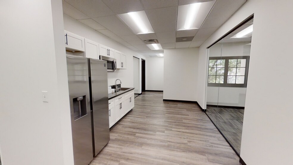 More Photos Of 5333 N 7th St, Phoenix Office For Lease