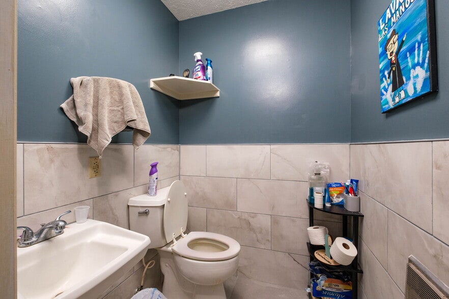 More Photos Of 5700 Edinburg Gap Rd, Fort Valley Religious Facility For Sale