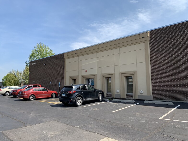 Primary Photo Of 514-532 S Hicks Rd, Palatine Warehouse For Lease