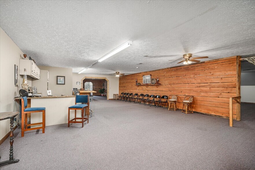 More Photos Of 78 Chestnut Hill Rd, Crossville Freestanding For Sale