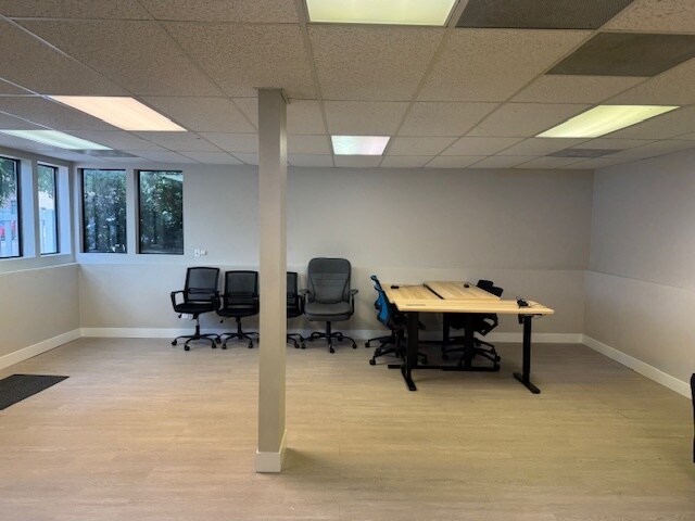More Photos Of 695 Pierce St, Erie Office For Sale