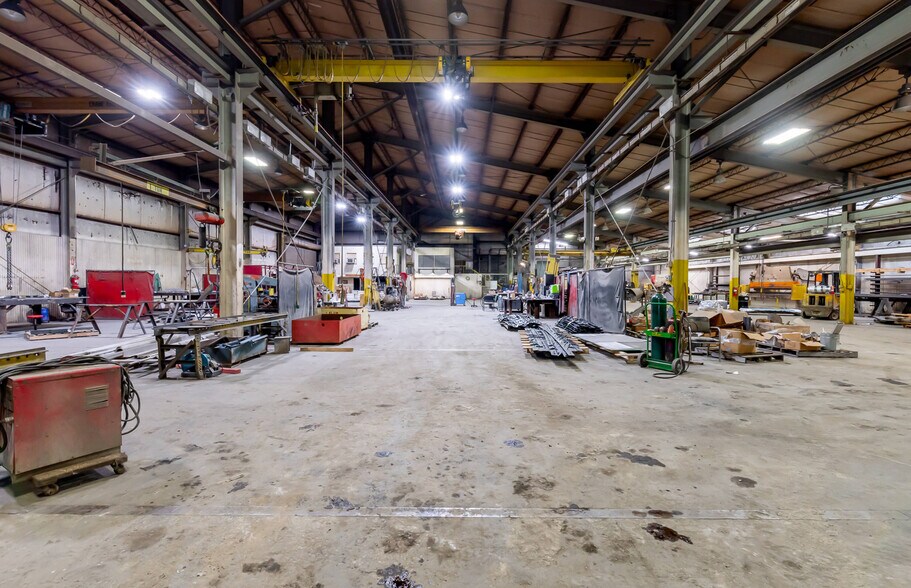 More Photos Of 1604 Northwestern Pky, Louisville Manufacturing For Sale