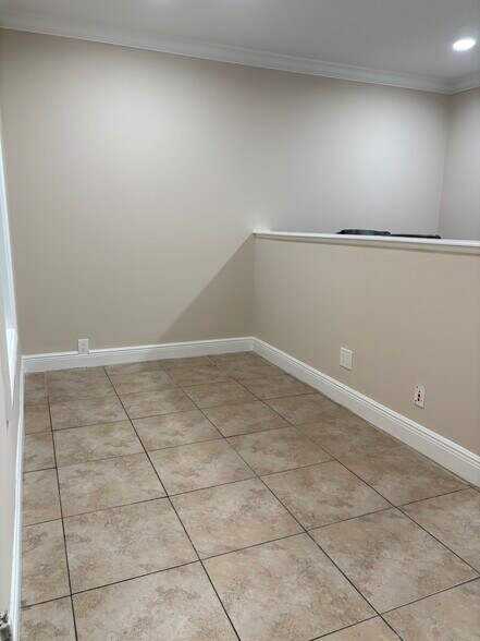 More Photos Of 100 SE 20th St, Fort Lauderdale Office Residential For Sale