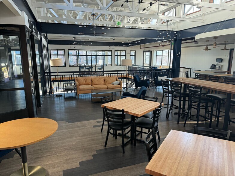 More Photos Of 818-820 Frederick Rd, Catonsville Freestanding For Sale