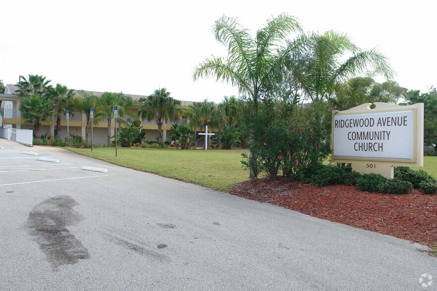 More Photos Of 501 Ridgewood Ave, Daytona Beach Religious Facility For Sale