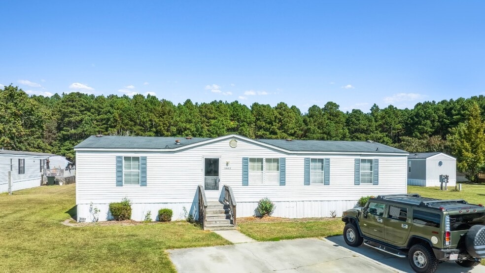 More Photos Of 2022 Keith Ln, Selma Manufactured Housing Mobile Home Park For Sale