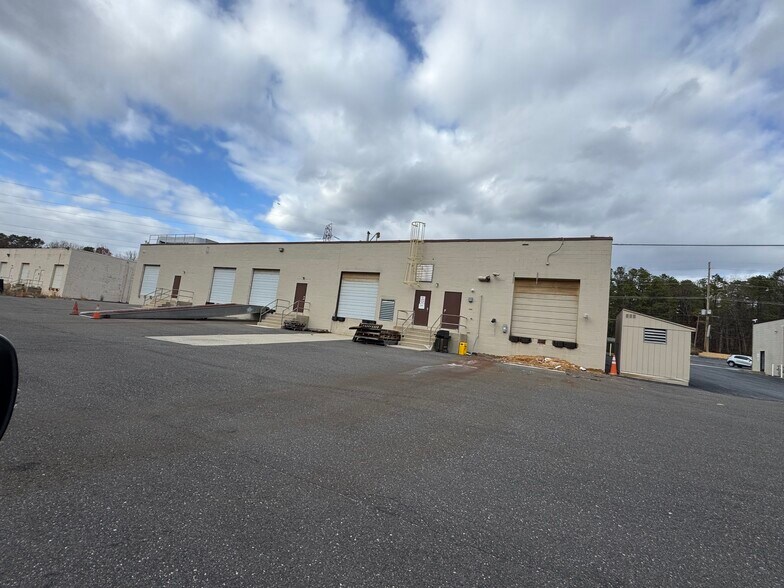 More Photos Of 245 Old Egg Harbor Rd, Berlin Township Manufacturing For Lease
