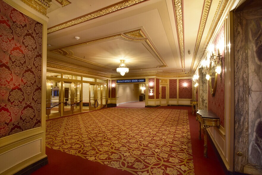 More Photos Of 1621 Euclid Ave, Cleveland Office For Lease