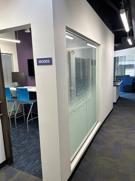 More Photos Of 1028 Park Ave W, Denver Office For Sale