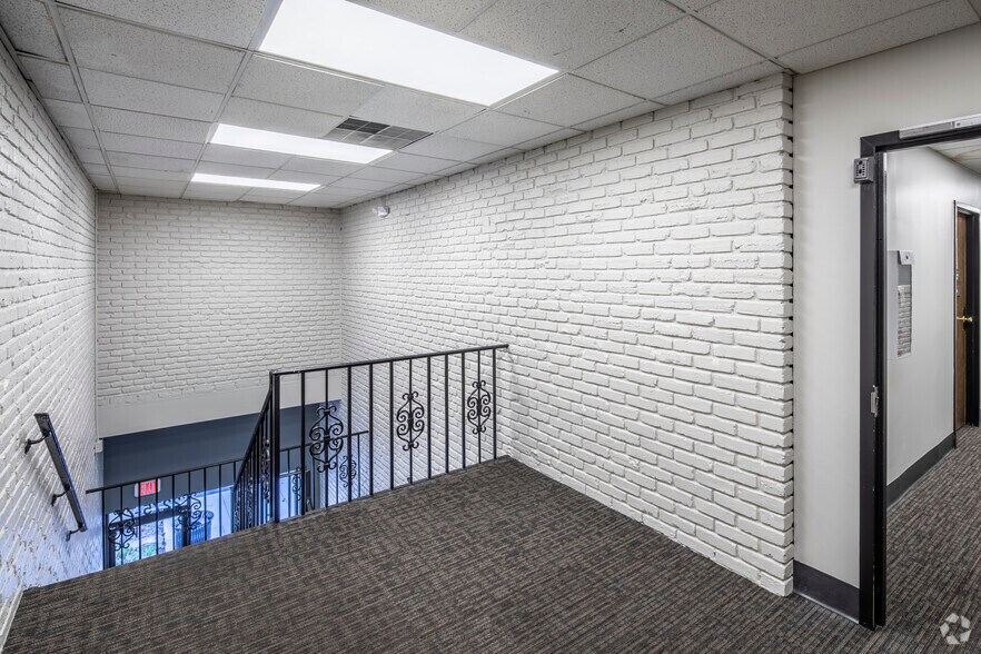 More Photos Of 2201-2281 Bel Pre Rd, Silver Spring Unknown For Lease