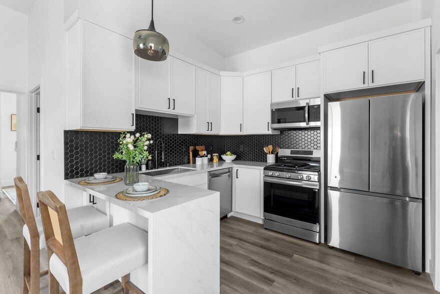 More Photos Of 2722 Nye St, San Diego Apartments For Sale