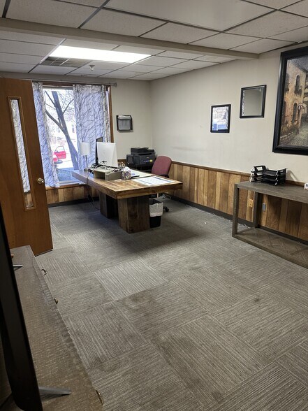 More Photos Of 170 Spicer Dr, Gordonsville Warehouse For Sale