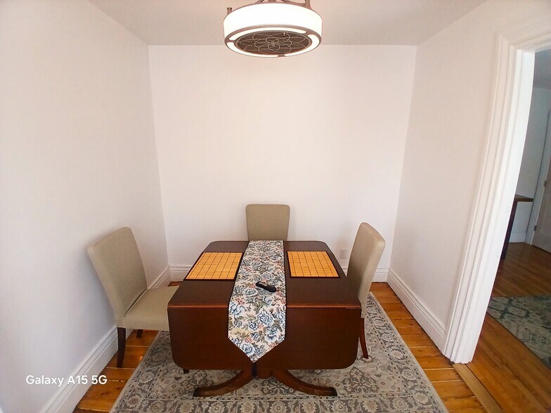 More Photos Of 117 Water St, Stonington Apartments For Sale