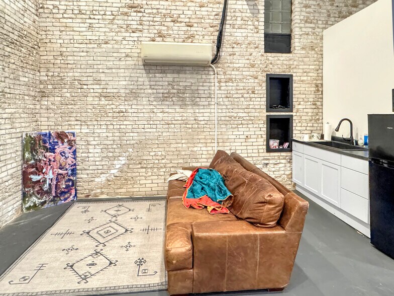 More Photos Of 206 Lafayette St, Washington Loft Creative Space For Lease