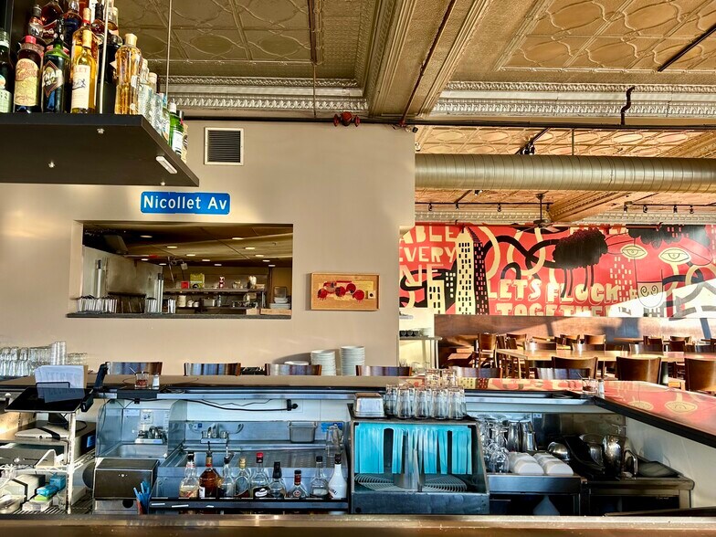 More Photos Of 2548 Nicollet Ave, Minneapolis Apartments For Lease