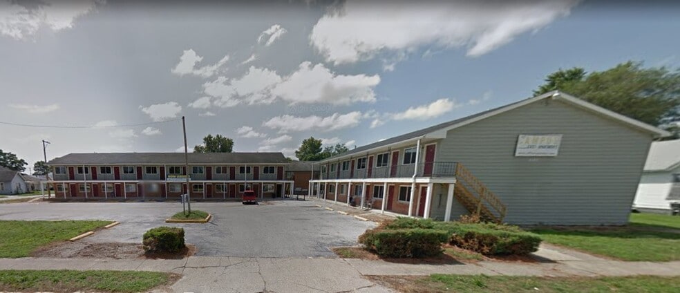 Primary Photo Of 1321 N 3rd St, Vincennes Apartments For Sale