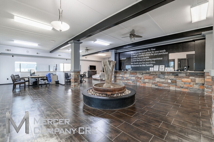 More Photos Of 9229 S I-35 Service Rd, Oklahoma City Auto Repair For Sale