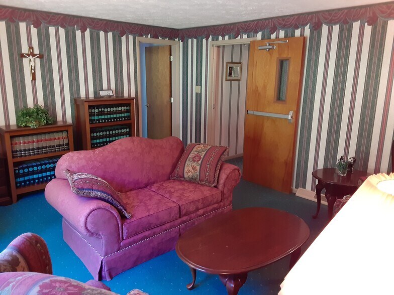 More Photos Of 4350 Old William Penn Hwy, Murrysville Office Residential For Sale