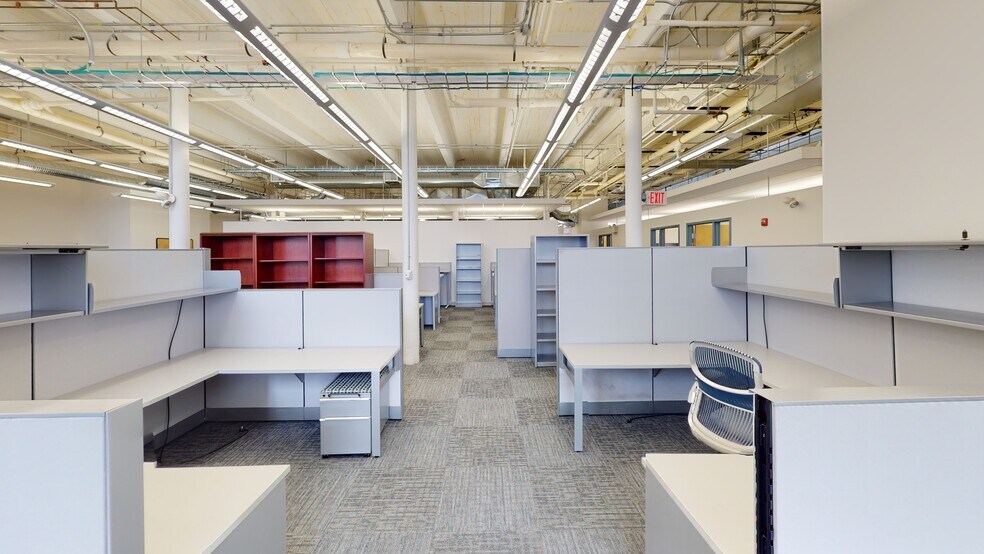 More Photos Of 10 Water St, Waterville Apartments For Lease