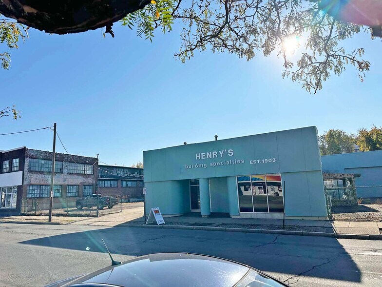 More Photos Of 540 S Main St, Wilkes Barre General Retail For Sale