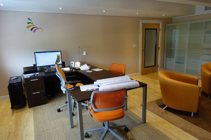 More Photos Of 6130 NE 4th Ct, Miami Warehouse For Sale