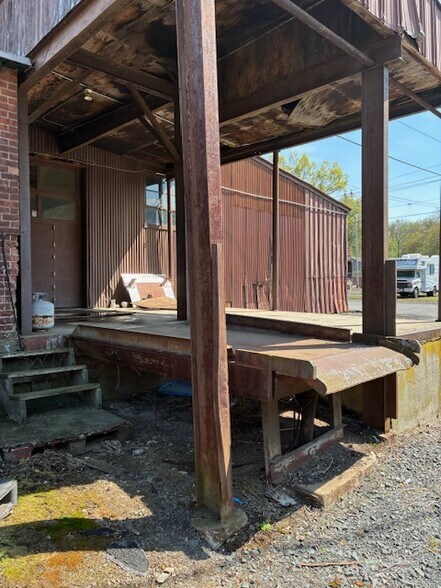 More Photos Of 346 Quinnipiac St, Wallingford Industrial For Sale